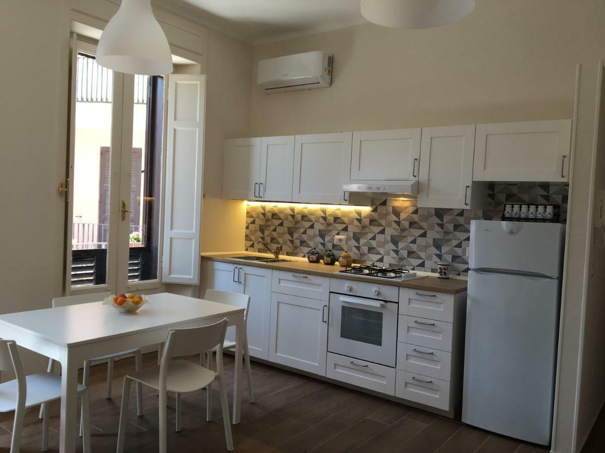 דירות סירקוזה A Casa Di Clara מראה חיצוני תמונה